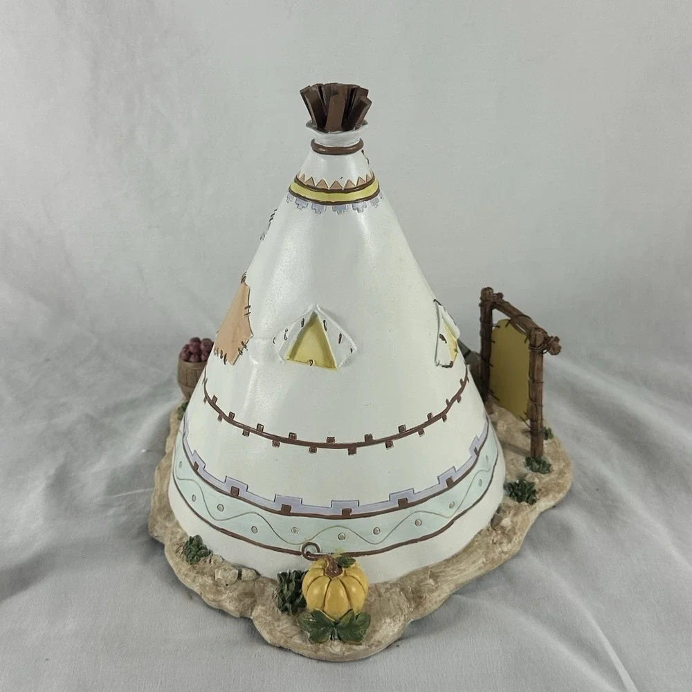 Precious Moments Hawthorne Village Full of Blessings Teepee‎ First Thanksgiving